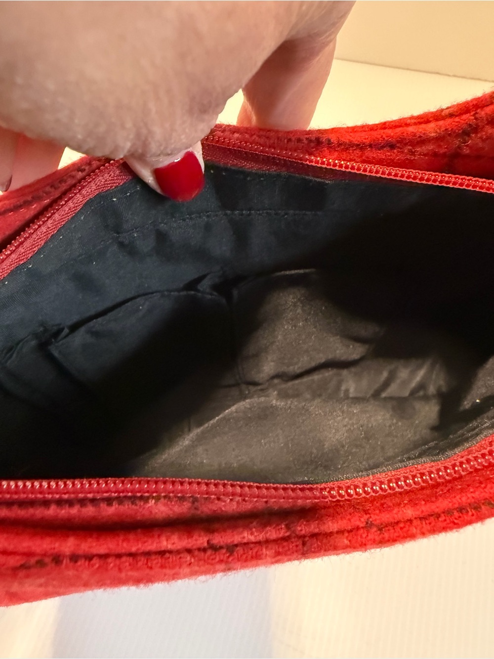 Red Plaid Shoulder Bag - Picture 6 of 6